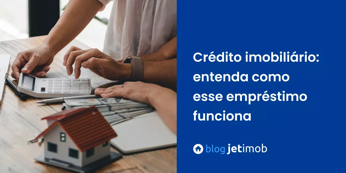 Imagem ilustrativa de um casal calculando seu crédito imobiliário.