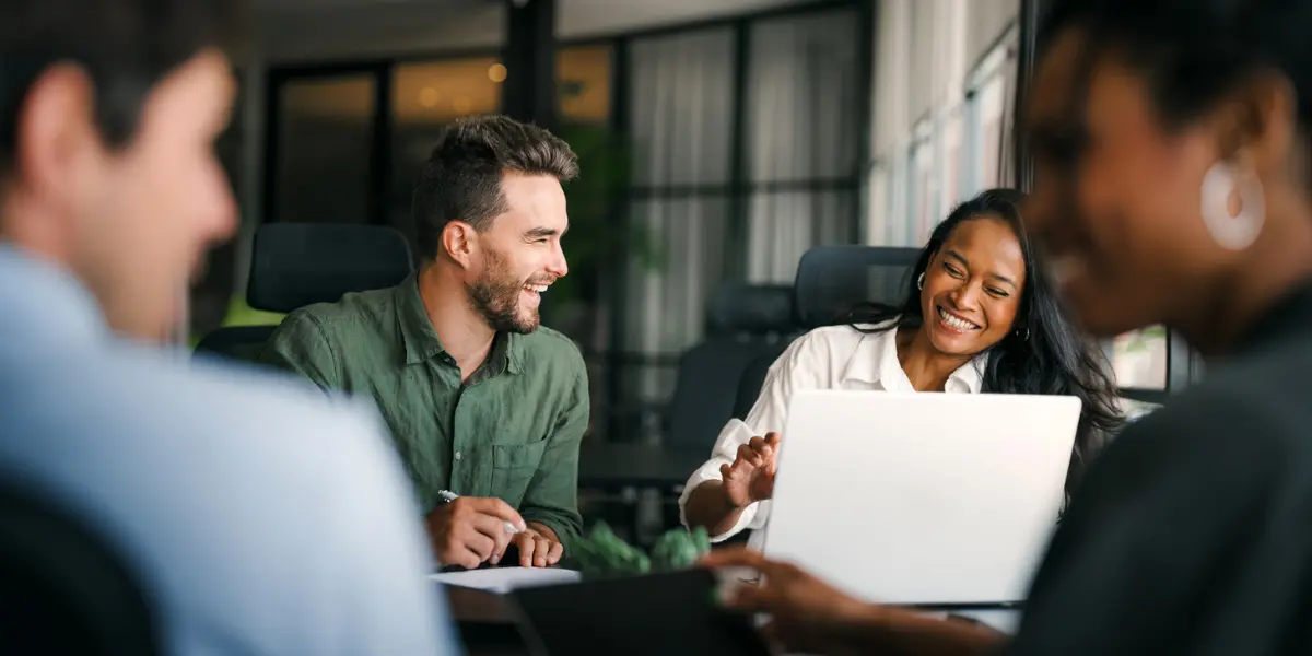 Qual a importância do CRM imobiliário na fidelização de clientes?